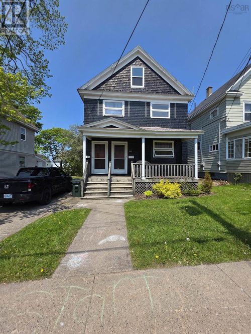 193 Park St, Sydney, NS, B1P4W7 | Card Image