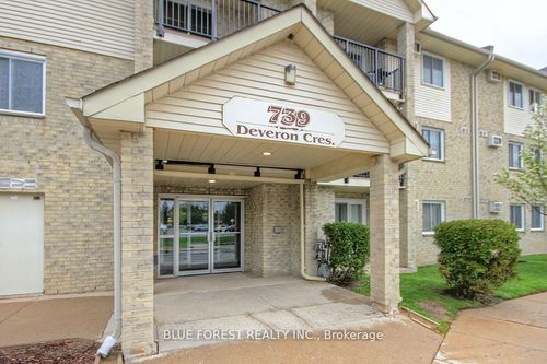 209-739 Deveron Cres, London, ON, N5Z4Y1 | Card Image