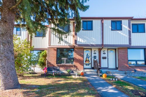 11-55E Foxfield Dr, Nepean, ON, K2J1L7 | Card Image