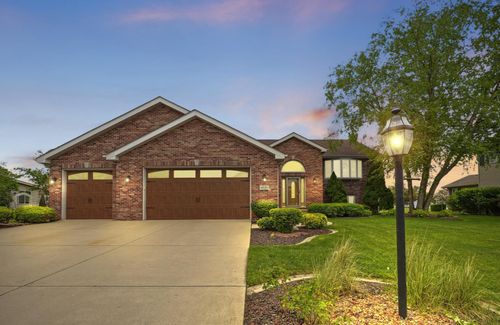 8620 W 92nd Ln, Saint John, IN, 46373-9063 | Card Image