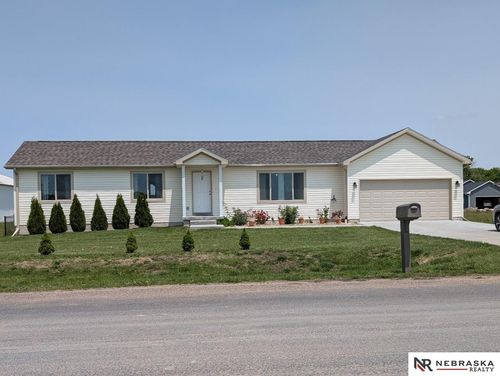 2496 Rock Creek Rd, Bee, NE, 68314-9130 | Card Image
