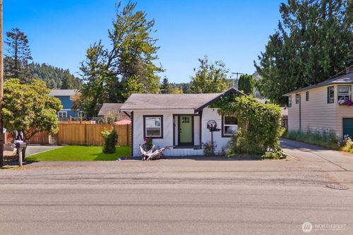 60 2nd Ave Ne, Issaquah, WA, 98027-3436 | Card Image