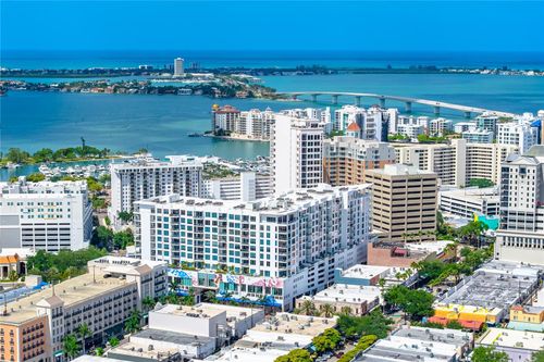 1208-111 S Pineapple Ave, SARASOTA, FL, 34236-5780 | Card Image