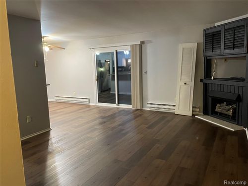 7355 Woodview Apt 3 Street, Westland, MI, 48185 | Card Image