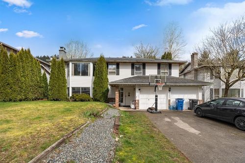 2300 Harper Dr, Abbotsford, BC, V3G2B2 | Card Image