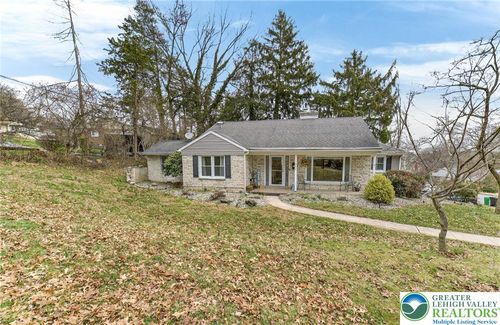 311 Lynoak Ave, Shillington, PA, 19607-1356 | Card Image