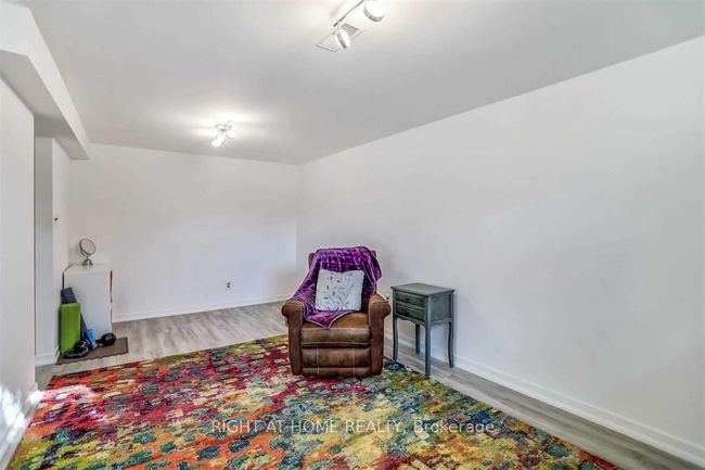 6 Broadpath Rd, Condo with 4 bedrooms, 2 bathrooms and 1 parking in North York ON | Image 25