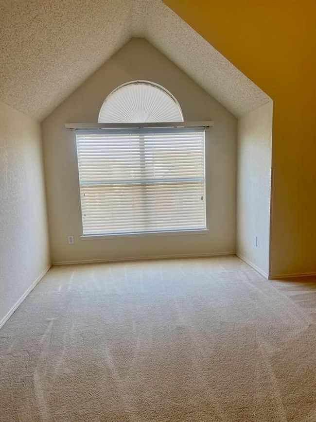 1527 Sugar Bush Trail, For Rent in Allen Zoocasa