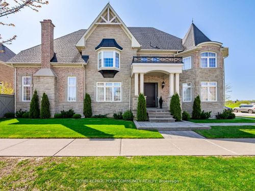 1 Terry View Dr, King City, ON, L7B0B7 | Card Image