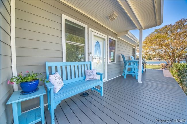 707 Riverside Dr, House other with 3 bedrooms, 2 bathrooms and null parking in Deltaville VA | Image 4