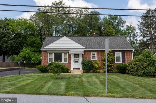 258 Redwood Dr, LANCASTER, PA, 17603-4231 | Card Image
