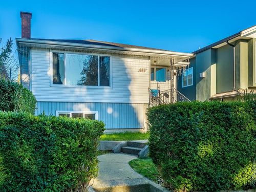 447 E 30th Ave, Vancouver, BC, V5V2V5 | Card Image
