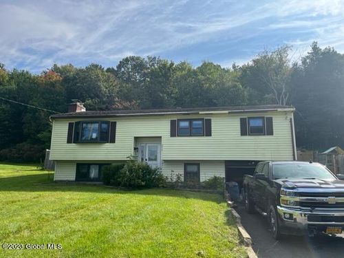 292 Schodack Drive, Schodack, NY, 12033 | Card Image