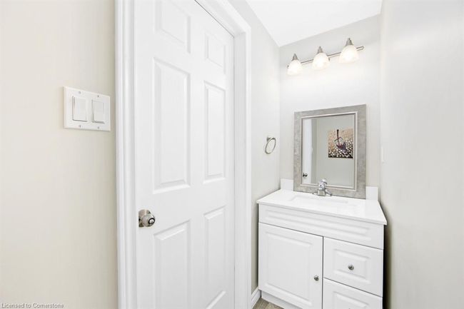9 - 40 Dartmouth Gate, House attached with 3 bedrooms, 4 bathrooms and 2 parking in Hamilton ON | Image 21
