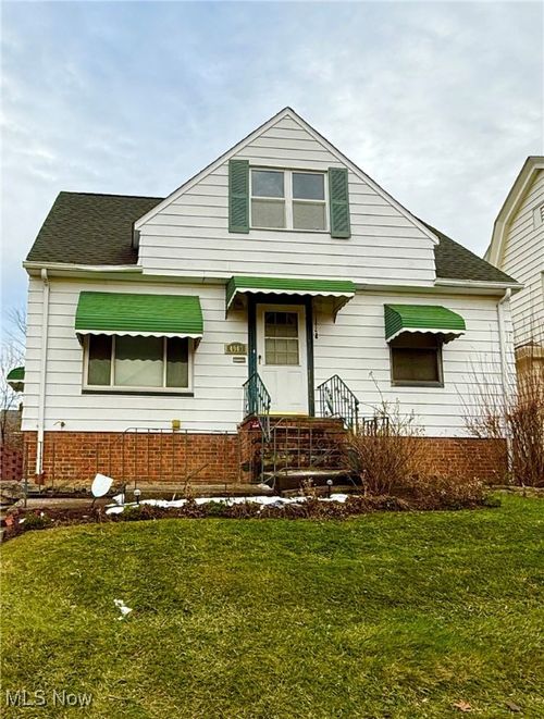 4907 E 88th St, Garfield Heights, OH, 44125-2013 | Card Image