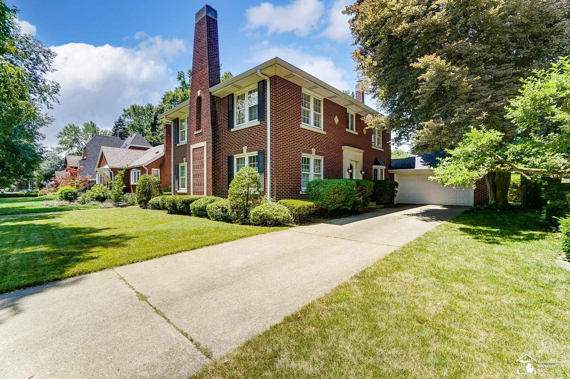 Hollywood Dr, Monroe, MI 48162