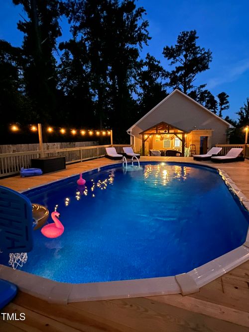 227 Fairfield Dr, Wilmington, NC, 28401-2725 | Card Image