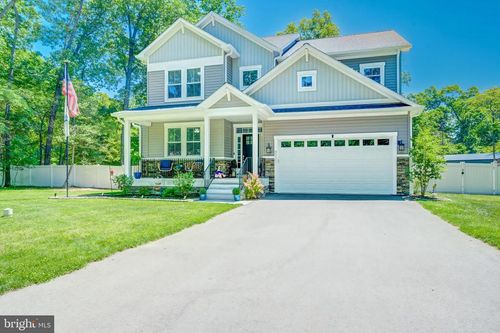 8331 Woodland Rd, PASADENA, MD, 21122-4625 | Card Image