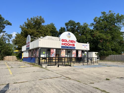 212 Evangeline Trwy, Lafayette, LA, 70501-7135 | Card Image