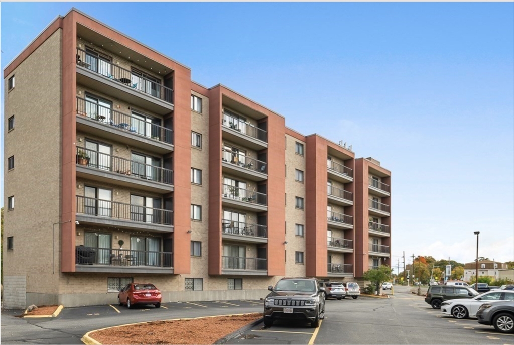 Residential Lease in Revere
