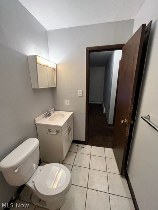 3 249 Folsom Street Nw, Sold in Warren Zoocasa