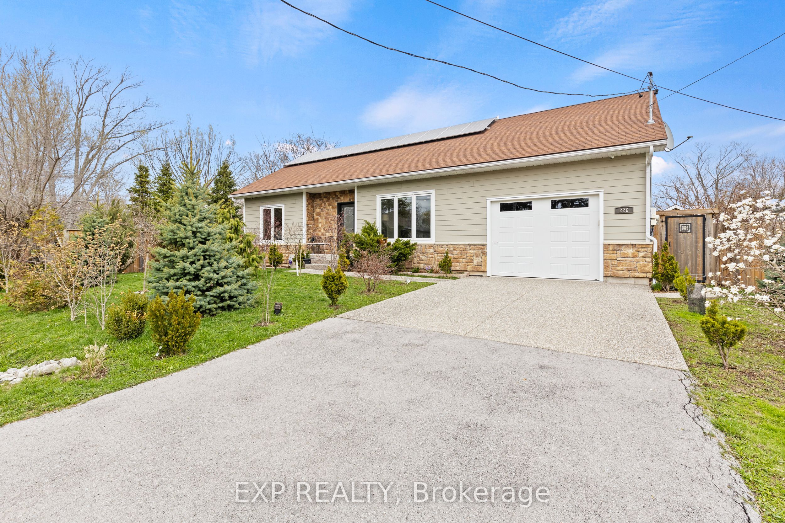 Residential in Fort Erie 2