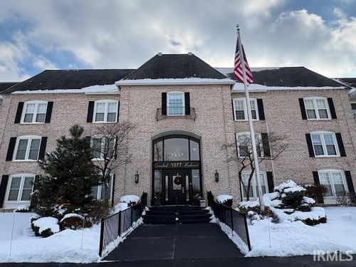 apt-216-1077 Greenleaf Blvd, Elkhart, IN, 46514-3563 | Card Image