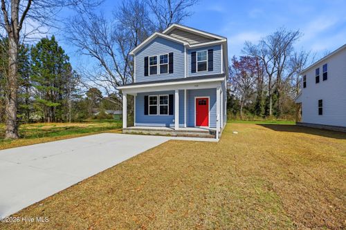 308 S Vann St, Burgaw, NC, 28425-5524 | Card Image