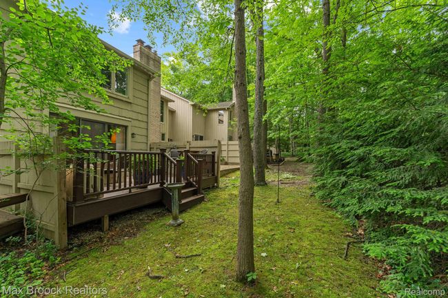 Quiet and private setting. . . | Image 31