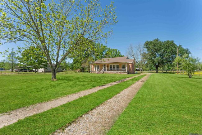2015 Old Baker Rd, House other with 2 bedrooms, 1 bathrooms and null parking in Zachary LA | Image 5