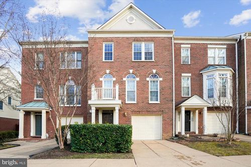 4153 Kentmere Sq, FAIRFAX, VA, 22030-6065 | Card Image