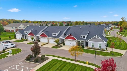 629 Bungalow Ct, Beavercreek, OH, 45430-2510 | Card Image