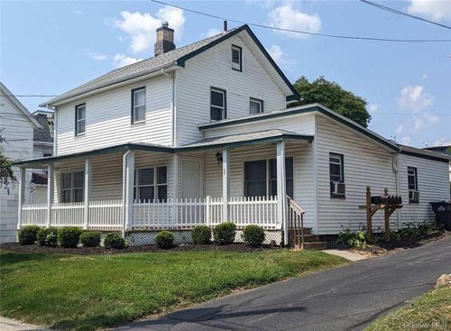4-11 Franklin Ave, Pearl River, NY, 10965-2467 | Card Image