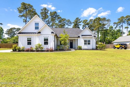 506 Crown Pointe Dr, Hampstead, NC, 28443-4059 | Card Image