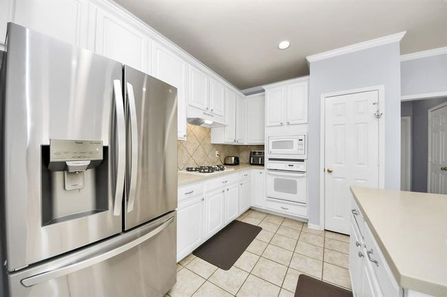 2613 Broussard Ct, House other with 4 bedrooms, 4 bathrooms and 2 parking in Seabrook TX | Image 25