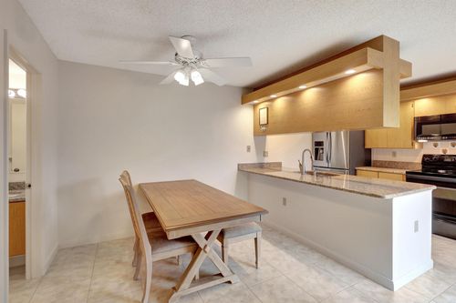 7710 77th Way, West Palm Beach, FL, 33407-6738 | Card Image