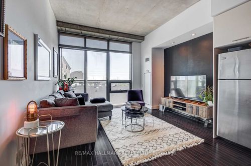 425-33 Mill St, Toronto, ON, M5A3R3 | Card Image