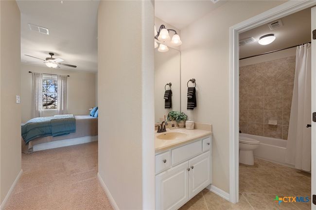 182 Emma Loop, House other with 4 bedrooms, 4 bathrooms and null parking in Austin TX | Image 28