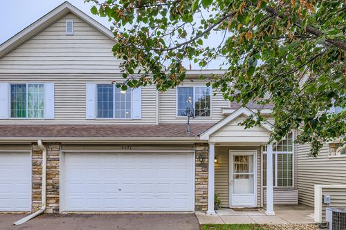 5171 207th St N, Forest Lake, MN, 55025-8041 | Card Image