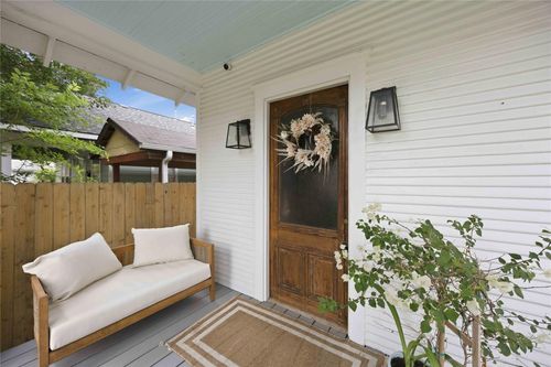 208 Archer St, Houston, TX, 77009-5418 | Card Image