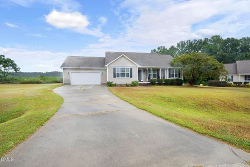 25 Lawrence Ct, Smithfield, NC, 27577-8780 | Card Image