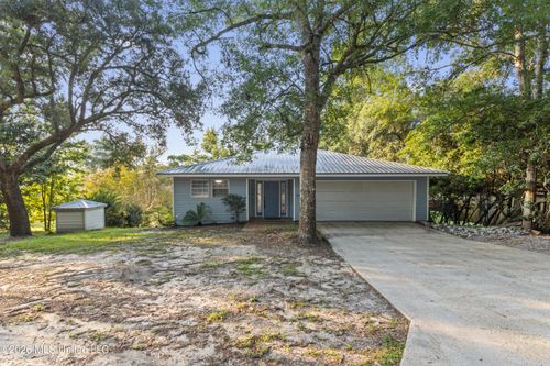 9809 Hidden Lake Rd, Vancleave, MS, 39565-8883 | Card Image