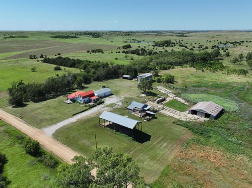 1515 Avenue O, Ellsworth, KS, 67439-8670 | Card Image