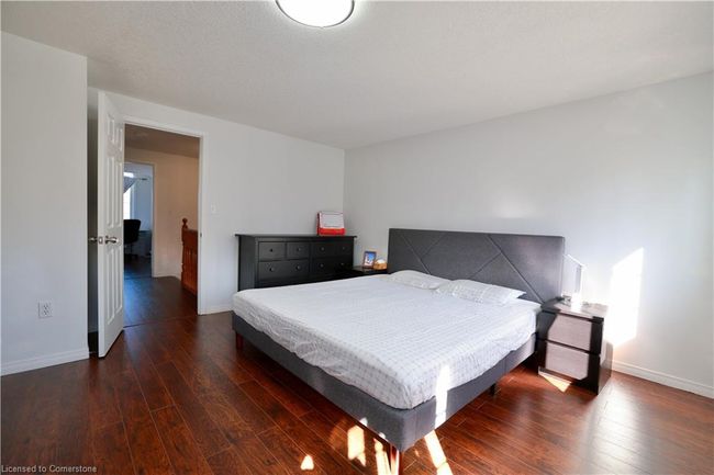 549 Violet St, Townhouse with 3 bedrooms, 3 bathrooms and 2 parking in Waterloo ON | Image 15