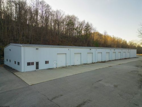 376 Hope Station Rd, Weston, WV, 26452-8306 | Card Image