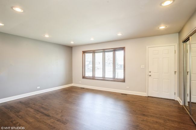 300 Wingate Dr, House other with 3 bedrooms, 2 bathrooms and 1 parking in Schaumburg IL | Image 4