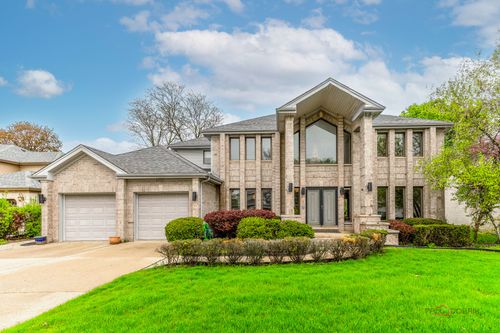 2755 Manu Ct, Glenview, IL, 60026-1077 | Card Image