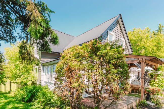 ON - 2090 Highway 26, House other with 3 bedrooms, 2 bathrooms and 3 parking in Springwater ON | Image 38