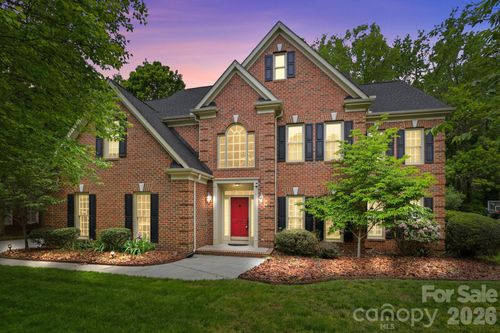 239 Sardis Pointe Rd, Matthews, NC, 28105-0213 | Card Image
