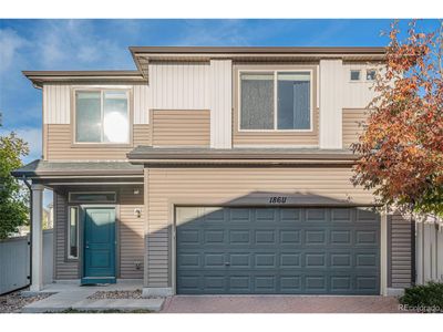 18611 E 50th Pl, House other with 3 bedrooms, 2 bathrooms and null parking in Denver CO | Image 2